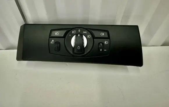BMW 5 E60 E61 Light switch 6988566 33295001 3009111078300