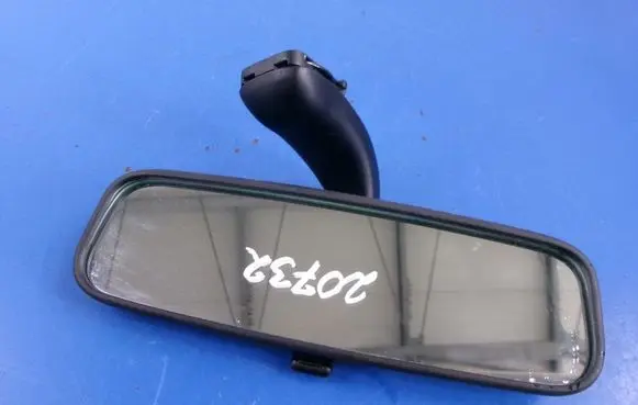 Chevrolet Captiva Rear view mirror (interior)