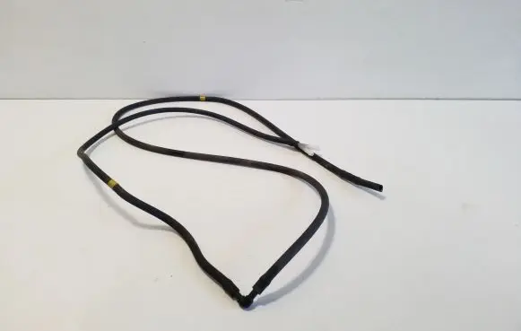 Mitsubishi Outlander Windshield washer fluid hose 