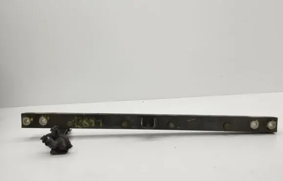 Radiator support slam panel bracket