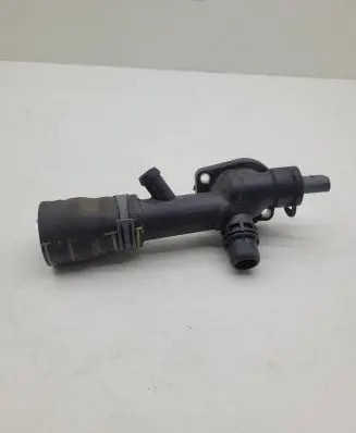 Audi A6 S6 C7 4G Engine coolant pipe/hose 03L121132AC