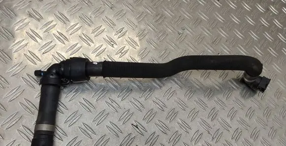 Citroen C4 III e-C4 Electric car engine cooling hoses/pipes 