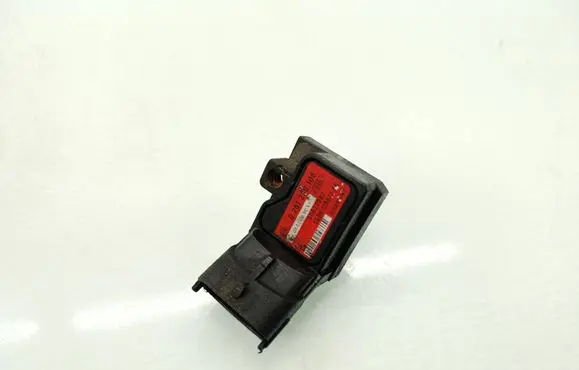 Volvo V70 Air pressure sensor 30622083 0261230106