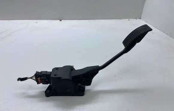 Peugeot 508 Accelerator throttle pedal 86ET25