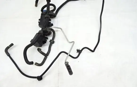 Peugeot 308 Vacuum valve 9801887680