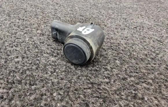 Volkswagen PASSAT B7 Parking PDC sensor 5KD919275