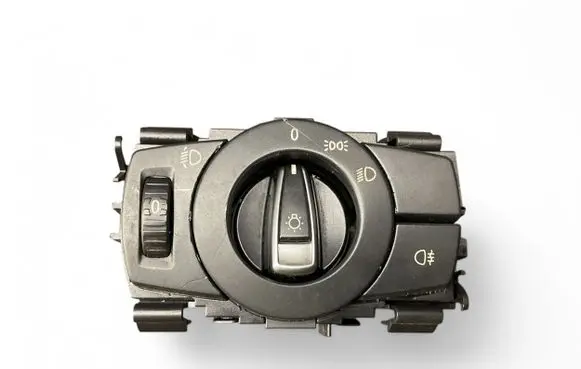 BMW 1 E81 E87 Light switch 9169401 33600312