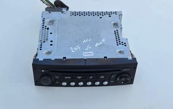 Peugeot 207 Radio/CD/DVD/GPS head unit 96662669XT