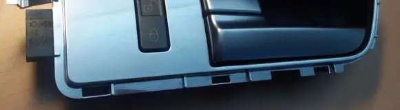 Land Rover Discovery 3 - LR3 Front door interior handle AH2222601AC