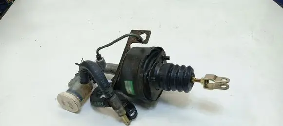 Mitsubishi 3000 GT Clutch slave cylinder 314401500