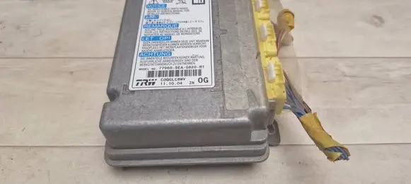 Honda Accord Airbag control unit/module 77960SEAG820M1