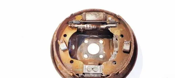 Nissan Micra Handbrake/parking brake pads 