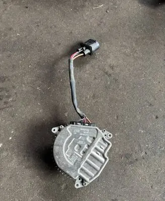 Mercedes-Benz C W205 Electric radiator cooling fan 3137234063