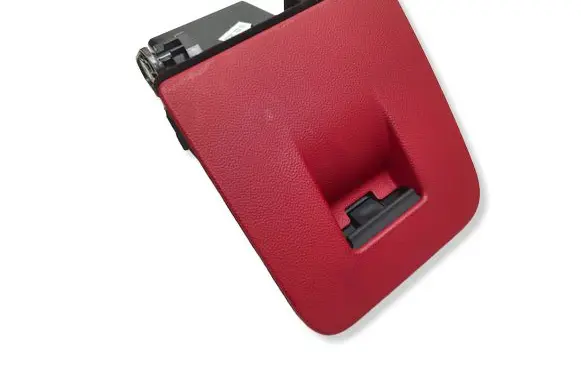 Alfa Romeo Giulia Glove box T0522872 7747 1744304X