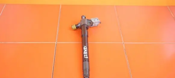 Mazda 6 Fuel injector SH0113H50 18MB23