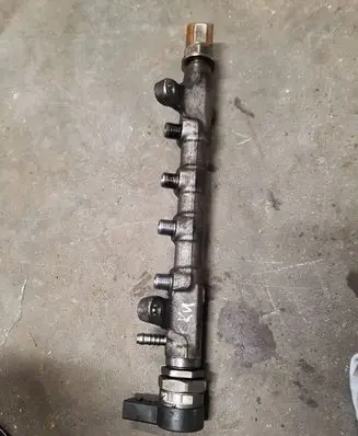 Volkswagen Crafter Fuel main line pipe 03L130089J