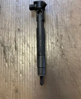 Jeep Compass Fuel injector A6510700587 110170209881 A6TMWS2E9