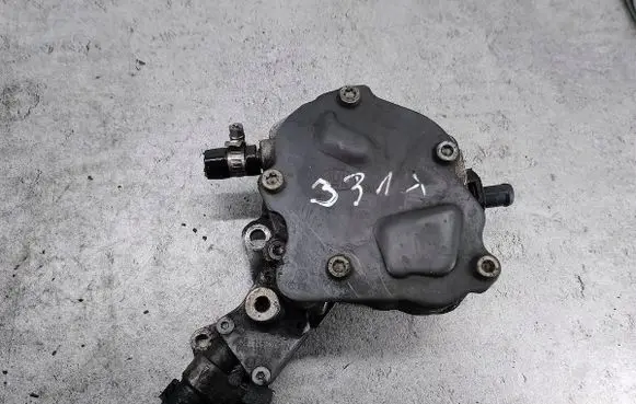 Volkswagen PASSAT B6 Vacuum pump 038145209N