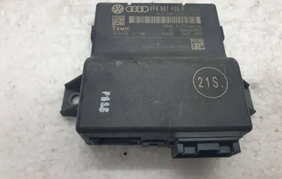 Audi A6 S6 C6 4F Gateway control module 4F0907468F