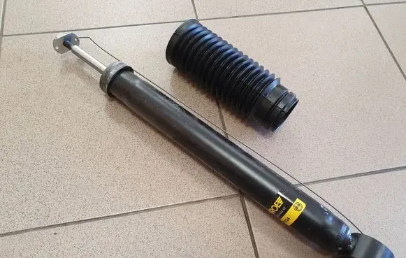 Opel Mokka X Rear shock absorber/damper