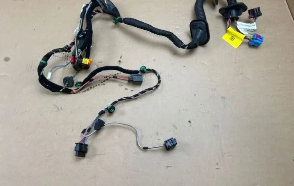 Porsche Boxster 981 Front door wiring loom 99161260406