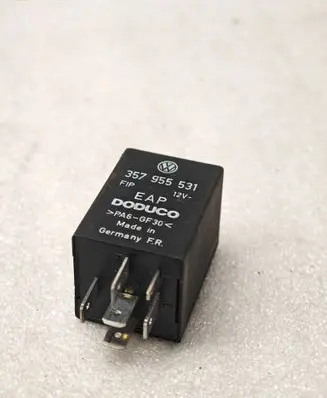 Volkswagen Transporter - Caravelle T4 Other relay 357955531