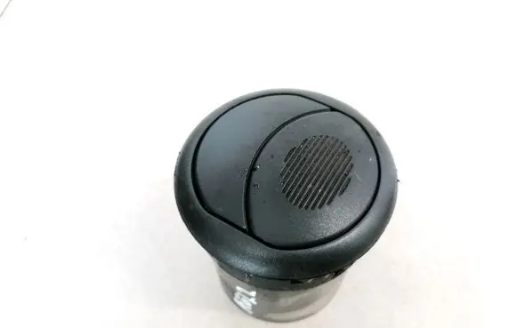 Fiat Doblo Dash center air vent grill A504