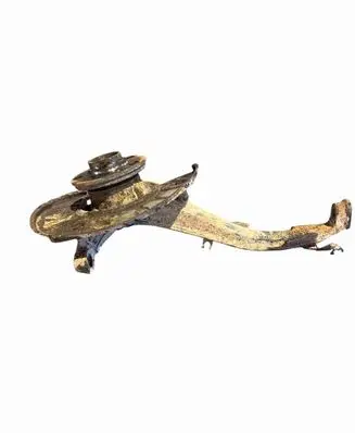 Volkswagen Touareg I Front wheel hub spindle knuckle 7L6407257A