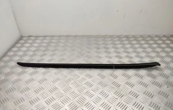 KIA Sorento Windshield trim 86132C5000