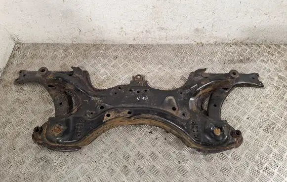 Toyota Corolla Verso AR10 Front subframe 512010F021