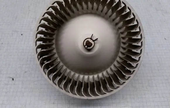 Nissan Primera Heater fan/blower 90310901 D08000160