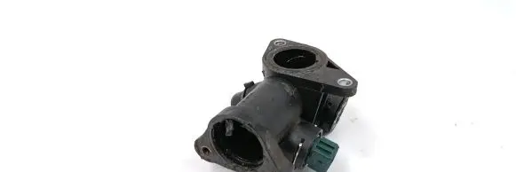 Audi A4 S4 B5 8D Engine coolant pipe/hose 357121140