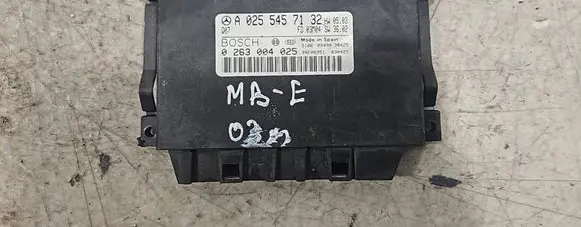 Mercedes-Benz E W211 Parking PDC control unit/module A0255457132 39E00351 0263004025