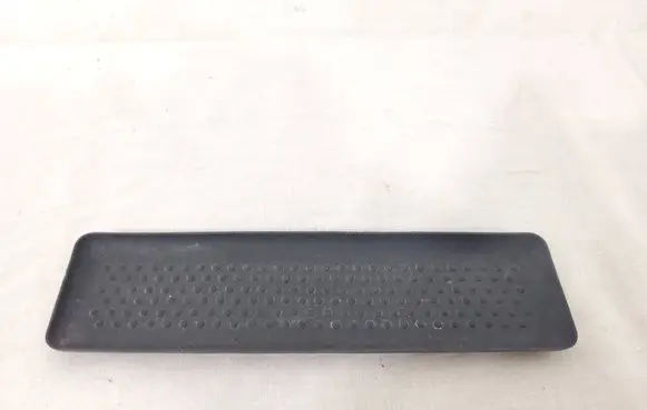 Volkswagen Golf V Rear storage box compartment pad/mat 1K0863328