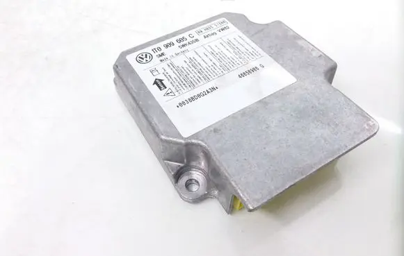 Volkswagen Touran I Airbag control unit/module 1T0909605C