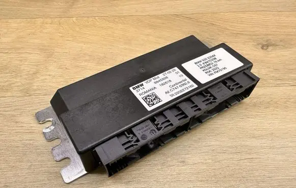 BMW 3 G20 G21 Suspension control unit/module 8845508
