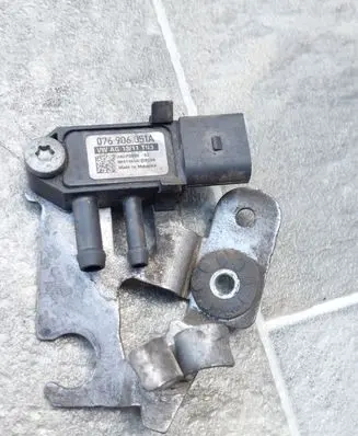Skoda Octavia Mk2 (1Z) Exhaust gas pressure sensor 076906051A