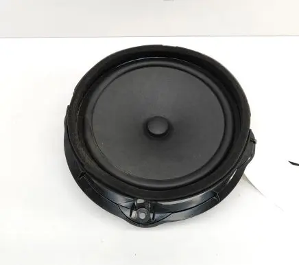 Audi A3 S3 8V Front door speaker 8V0035415D