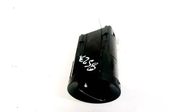 Skoda Superb B5 (3U) Light switch 3B0941531C