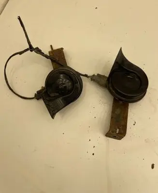 Chrysler Voyager Horn signal e9703881157