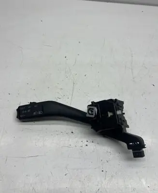 Volkswagen Touran I Indicator stalk 1K0953513A 01103501 10350151225330