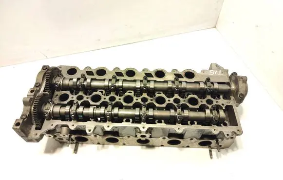 Volvo XC60 Engine head 30777365