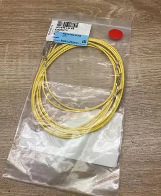 Volkswagen PASSAT B7 Plug wire 000979131EA