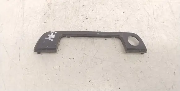 BMW 5 E34 Front door handle cover 512119282052