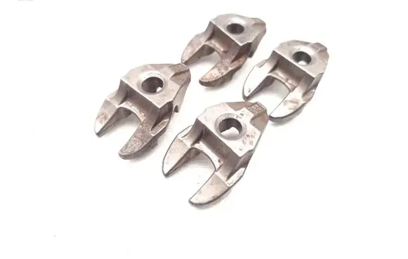 Ford Mondeo MK V Fuel Injector clamp holder 