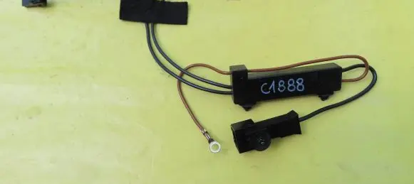 Mercedes-Benz C W204 Antenna control unit A2048708490
