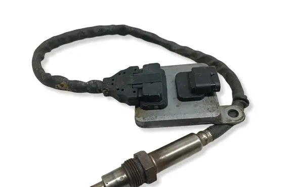 Mercedes-Benz Sprinter W906 Lambda probe sensor A0009050008 0009050008 A2C1261020024