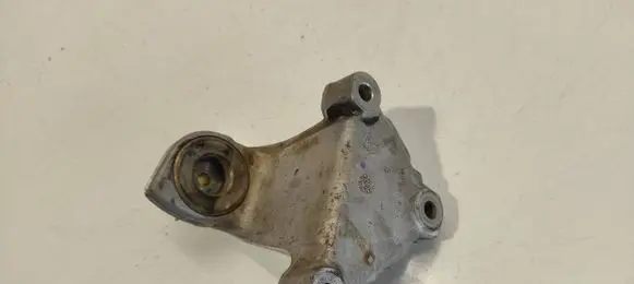 Citroen C5 Engine mounting bracket 9640951780
