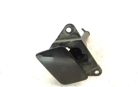 Headlight washer spray nozzle