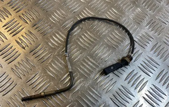 Audi A6 S6 C6 4F Exhaust gas temperature sensor 059906088A